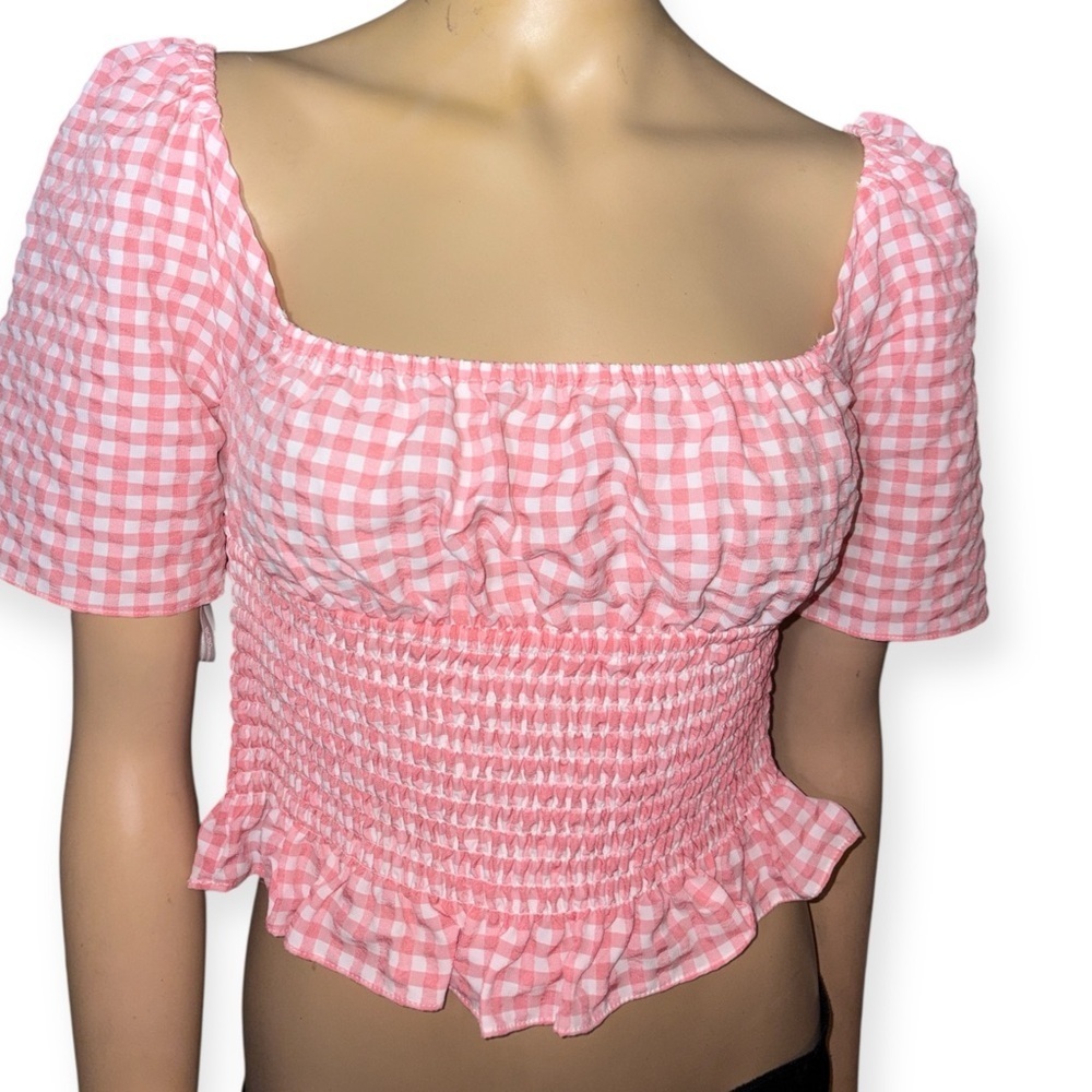 BCBG women’s Coral crop top size M
